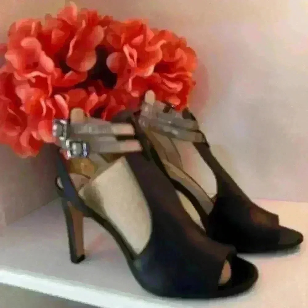 Louise et Cie Sebastian Cutout Leather Heels